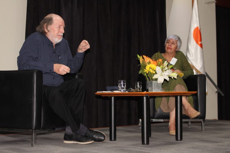 Escuela de Psicología organiza charla sobre psicoterapia y constelaciones en Campus Providencia