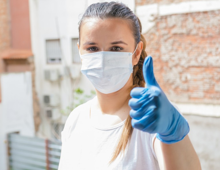 UDLA impulsa Red de Voluntarios Profesionales por emergencia COVID-19