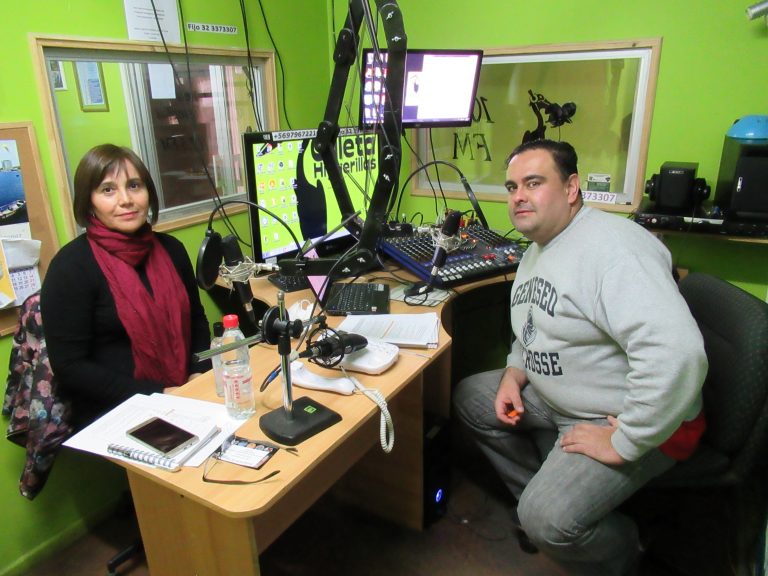 Programa de Intervención Comunitaria estrena espacio radial “Entre Higuerillas y Las Américas” en emisora de Concón