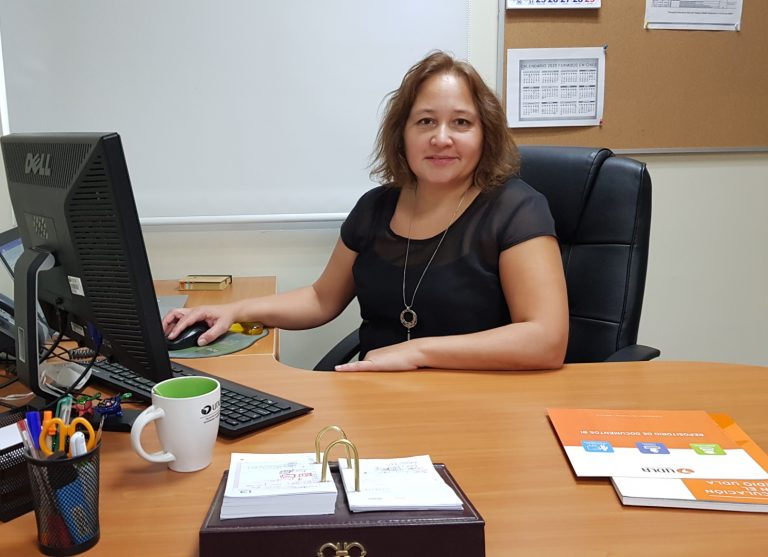 Decana de la Facultad de Medicina Veterinaria y Agronomía participa en mesa de trabajo con Ministro de Agricultura