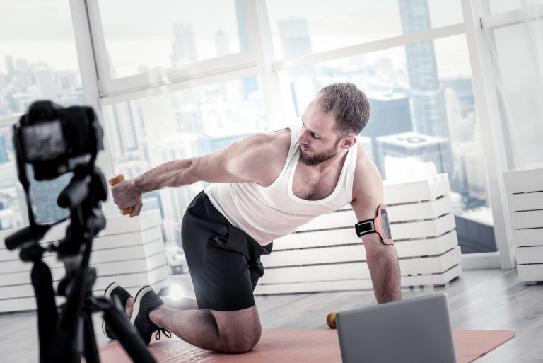 Figuras relevantes del deporte comparten su experiencia en webinar “Teleentrenamiento en tiempos de COVID-19”