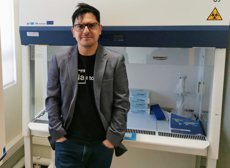 Investigador de UDLA es el chileno número 20 del ránking mundial “ExpertScape»: “Es tremendamente satisfactorio trabajar en esta área”