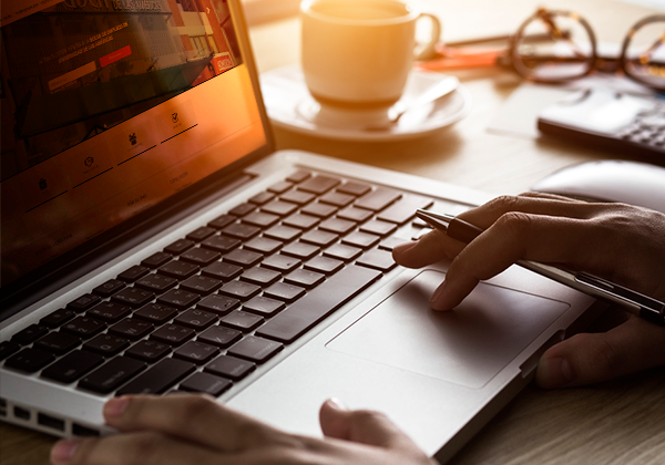 Red de Egresados pone a disposición de la comunidad la nueva bolsa de empleos UDLA