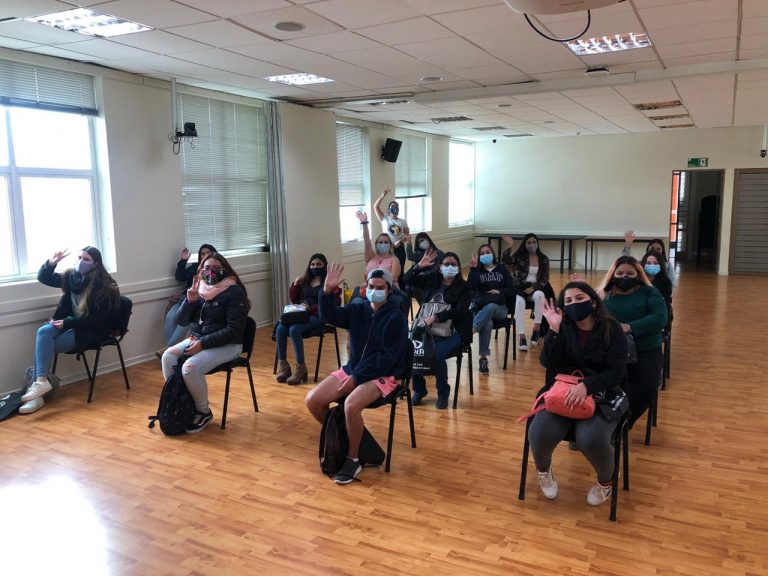 Estudiantes de primer año de UDLA participaron en actividades presenciales en Sede Viña del Mar