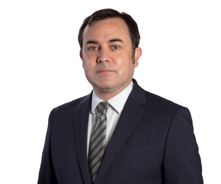 Columna Decano de la Facultad de Ingeniería y Negocios: «Queremos seguir ofreciendo una formación acorde a las necesidades de un mundo que cambia»