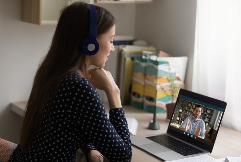 Cambios en el mercado laboral y el impacto de la enseñanza online fueron las temáticas trabajadas en el primer Consejo de Empleabilidad del 2021