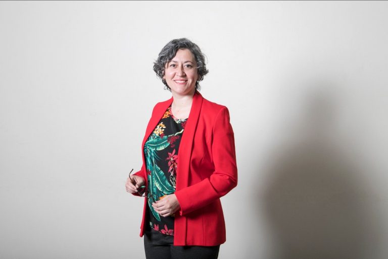 Académica de Pedagogía en Educación Básica obtiene el grado de Doctora en Educación tras investigación en formación inicial sobre la libertad de expresión