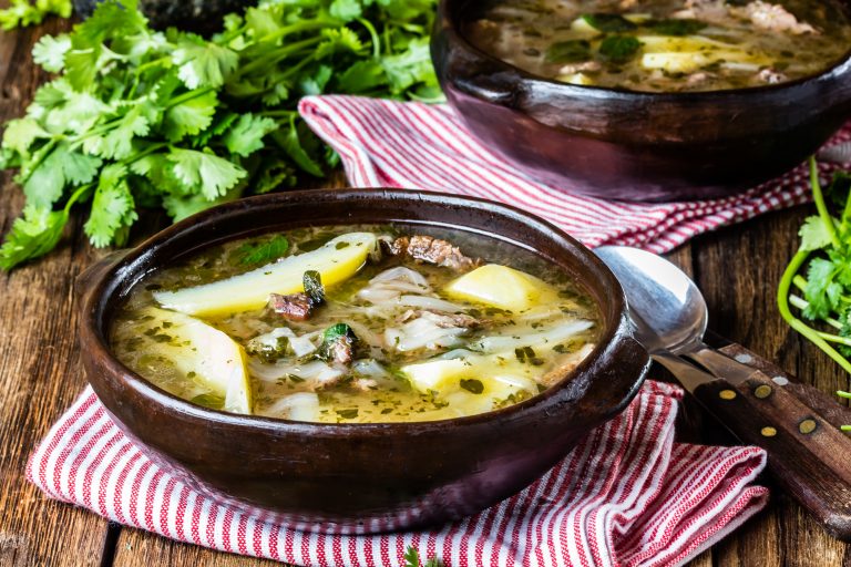 Escuela de Gastronomía enseña cómo celebrar el Día de la Cocina Chilena con clásicas y sabrosas recetas
