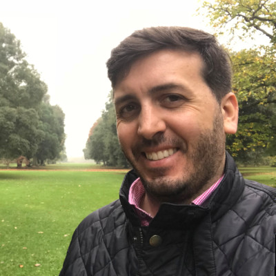 Representante de “The Not Company” analiza el éxito de su empresa en Inauguración de Actividades Académicas de Escuela de Comunicaciones