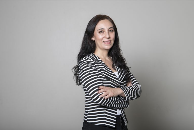 Investigadores UDLA: Conoce el trabajo que realiza la académica Cecilia Ramos con la Fitopatología molecular