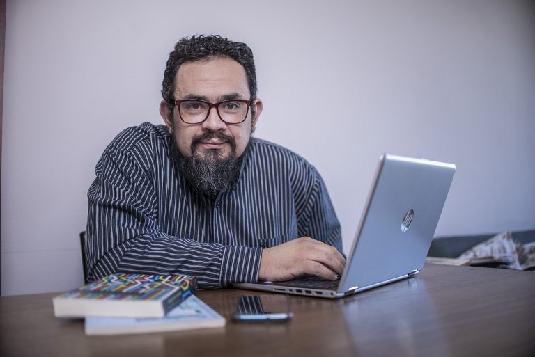 Académico de Facultad de Educación UDLA expone en VI Congreso Internacional de Scholas Cátedras