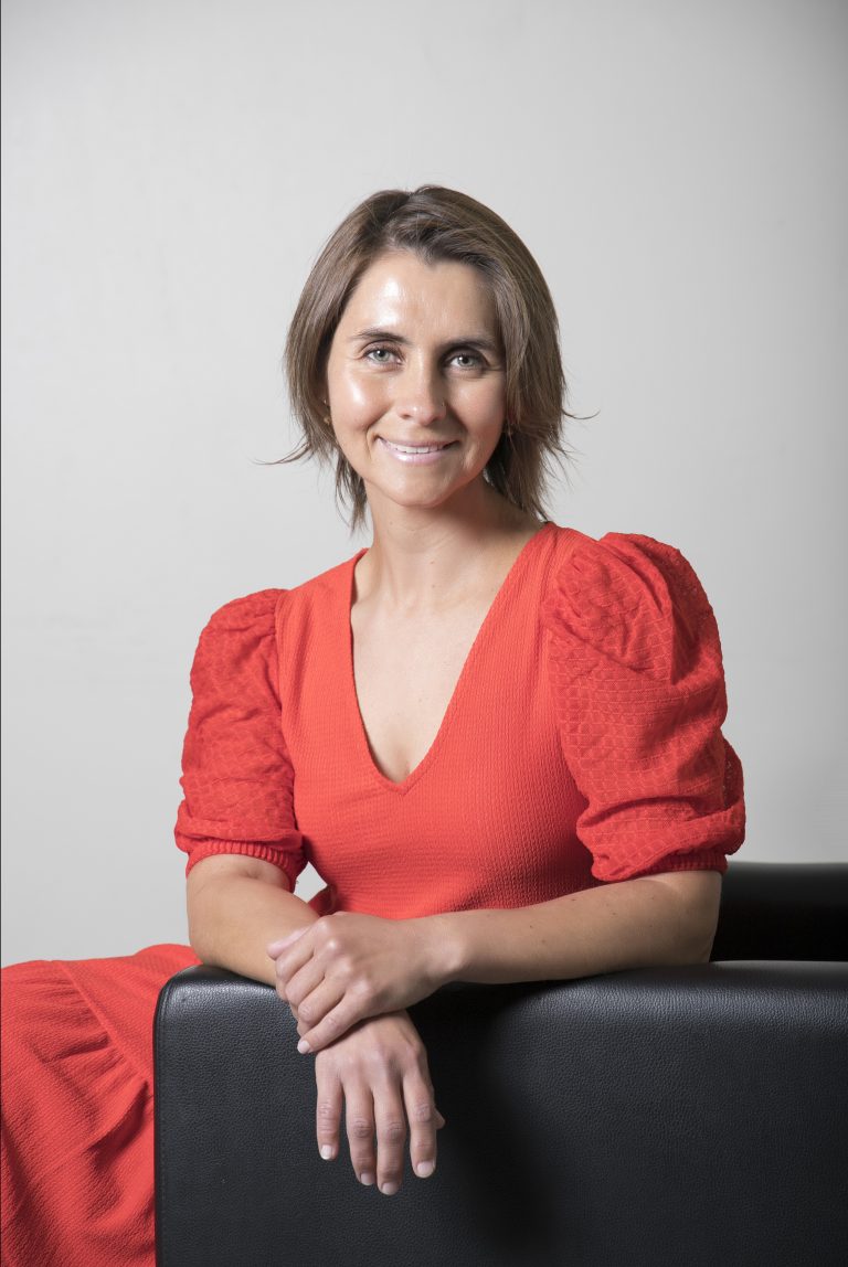 Académica UDLA investiga sobre ingesta de bebidas azucaradas durante el confinamiento: Hombres entre 40 y 59 años son los que más consumen