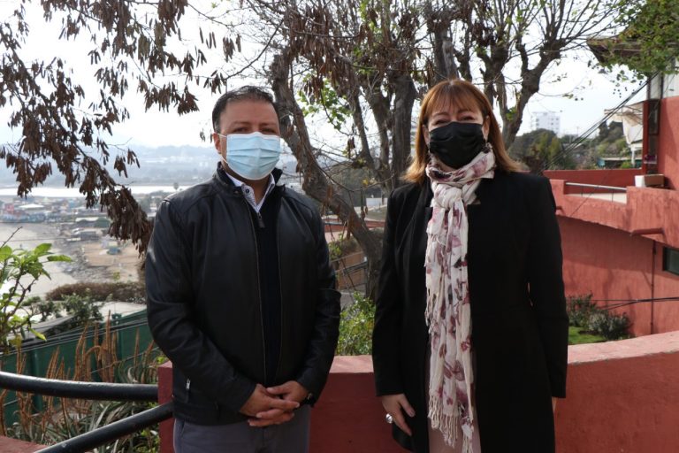 Vicerrectora de Sede Viña del Mar y alcalde de Concón se reúnen para proyectar acciones de trabajo colaborativo en beneficio de la comunidad