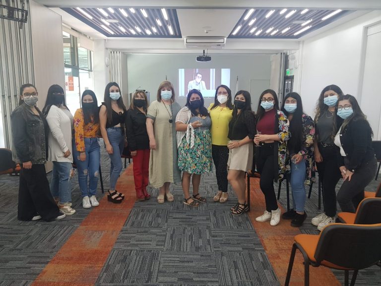 Educación Parvularia celebra su día con emotivo encuentro presencial en todas las sedes de UDLA