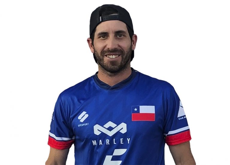 Estudiante de Kinesiología resalta como seleccionado nacional de padel: “UDLA siempre ha sido una institución muy fuerte deportivamente”