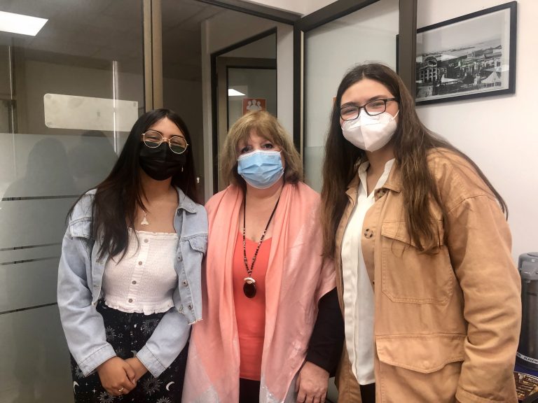 Dos estudiantes de Concepción ganan concurso de fotografía “Enfoca tus derechos” organizado por la Escuela de Educación Parvularia de UDLA