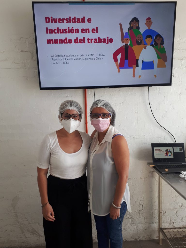 Estudiantes de práctica en el Centro de Atención Psicosocial imparten taller sobre “Diversidad e Inclusión” a 93 empleados de la empresa Favima