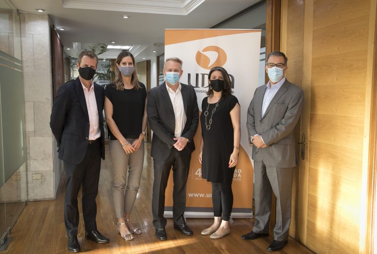 Symplicity, plataforma líder en empleabilidad, trabajará con UDLA en el desarrollo profesional de estudiantes y egresados