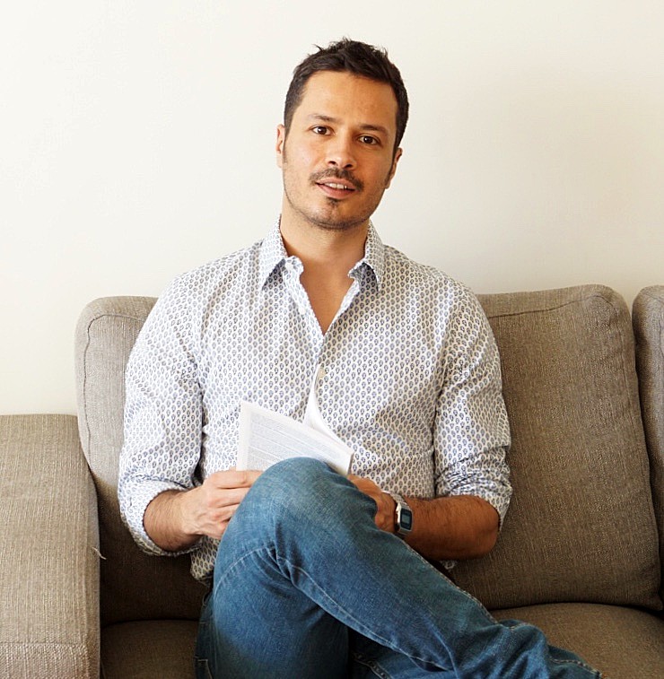 Académico UDLA dirige proyecto de investigación que busca recoger las experiencias de personas trans y no binarias en el sistema de Salud