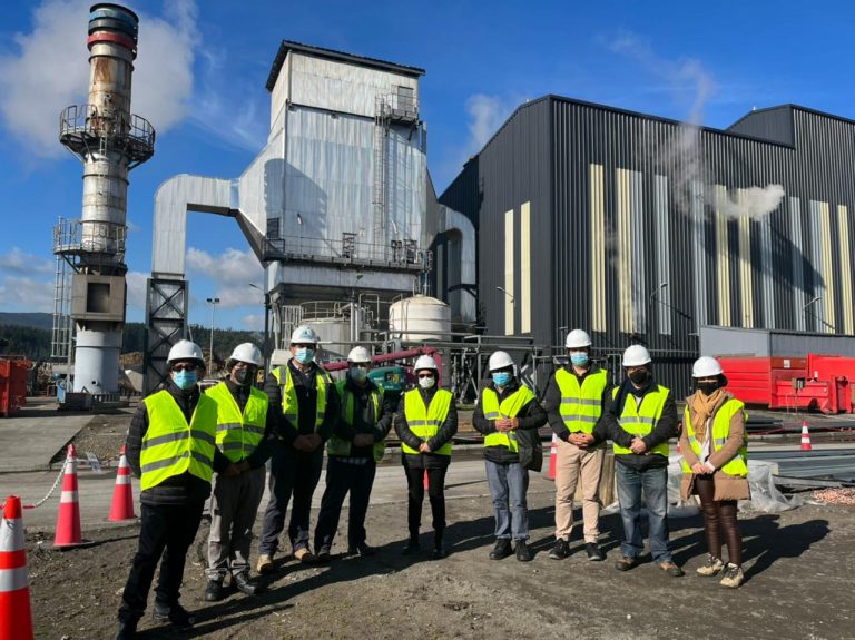 Directivos de Sede Concepción visitan Parque Empresarial Escuadrón para conocer el proceso productivo y gestionar acciones de mutua colaboración