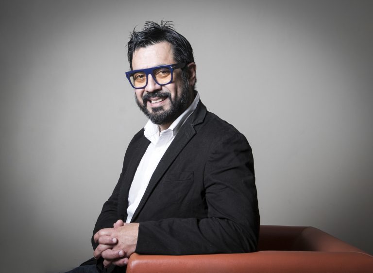 Director de Carrera de Psicología de Sede Viña del Mar expone sobre adicciones y trastornos de personalidad en evento del Instituto Irapuato de México
