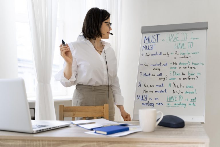 Especialista en estrategias de enseñanza motivacionales de la University of Leeds dicta charla en UDLA