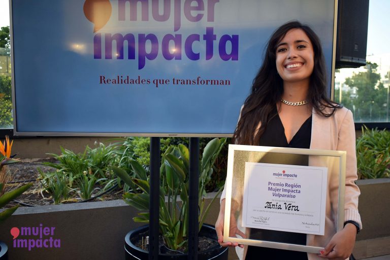 Jubilab: el proyecto para empoderar a los adultos mayores creado por Tania Vera, egresada de Kinesiología, gracias a Emprende UDLA