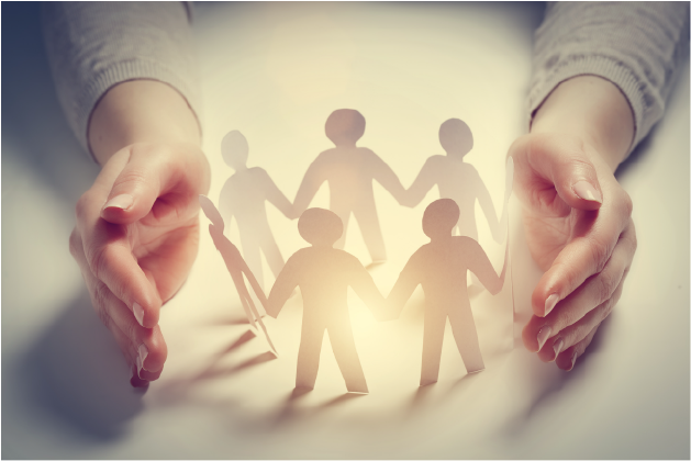 Estudiantes y egresados de la Facultad de Derecho adquieren conocimientos sobre el sistema de seguridad de Chile