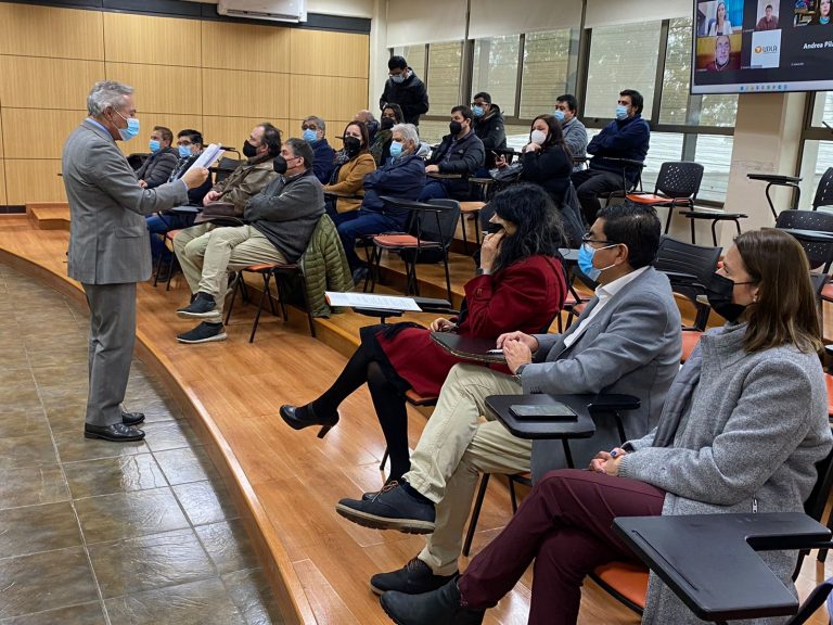 Exviceministra de Medio Ambiente de Costa Rica, María Celeste López, expone en Consejo de Medio Ambiente del Biobío realizado en el Campus El Boldal