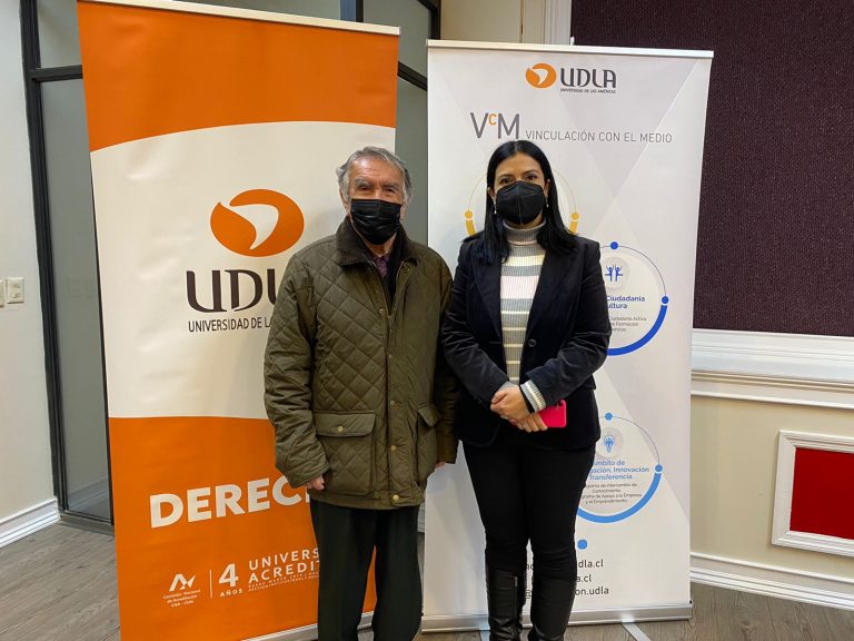 Abogado Humberto Lagos expone en Campus Chacabuco sobre la incorporación de derechos humanos en la nueva Constitución