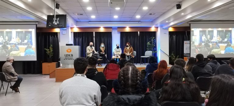 Destacadas mujeres del rubro de la gastronomía abordan temas de género e igualdad laboral en “Conversatorio de Cocina y Género”