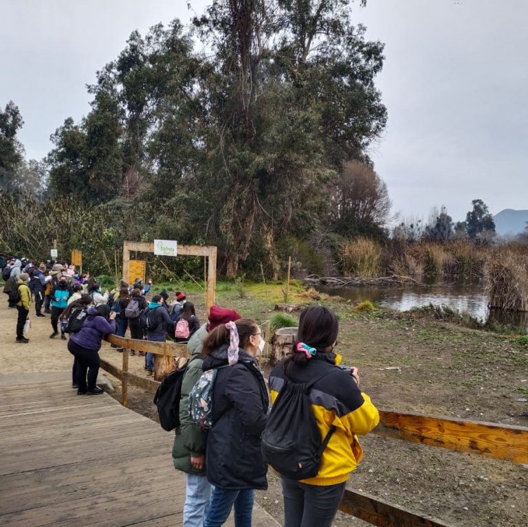 Más de 200 estudiantes de Medicina Veterinaria realizan identificación de animales en el ecosistema parque El Trapiche de Peñaflor