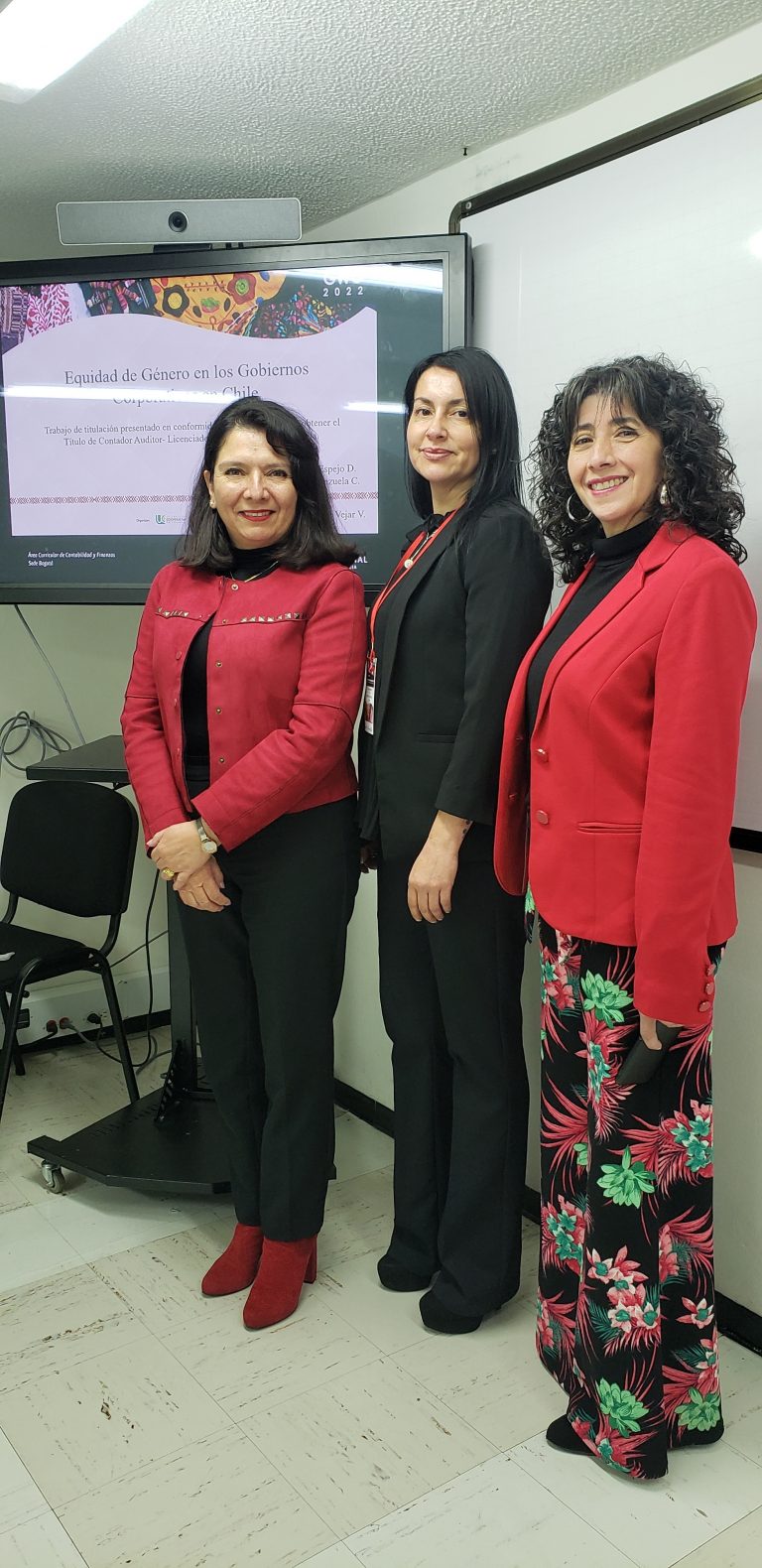 Representantes de la Escuela de Auditoría UDLA presentan ponencia «Equidad de Género en los gobiernos corporativos en Chile» en congreso GWO 2022 en Colombia