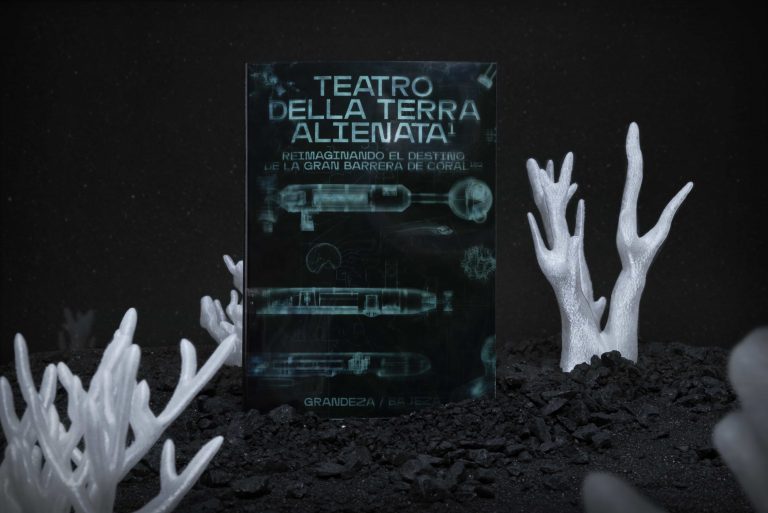 Académico de la Escuela de Arquitectura destaca como coautor en libro que aborda el conflicto medioambiental en Australia