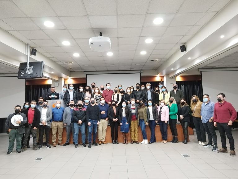 Volver a UDLA: Egresados de Ingeniería Comercial e Ingeniería En Ejecución de Administración de Empresas se reúnen en el Campus Providencia