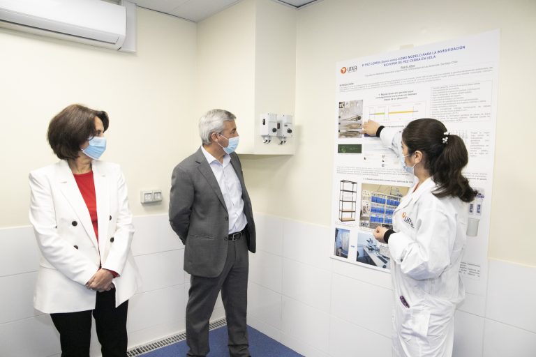 Subsecretario de Agricultura y autoridades de UDLA son parte de la inauguración del Laboratorio de Investigación de la Facultad de Medicina Veterinaria y Agronomía