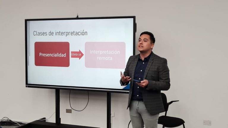 Académicos UDLA exponen sobre la Traducción e Interpretación en Jornada Nacional organizada por la Universidad de Tarapacá