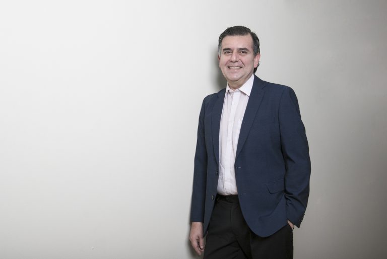 Director de Carrera de Trabajo Social participa nuevamente como jurado en el Festival Internacional de Cine para niños y adolescentes Ojo de Pescado