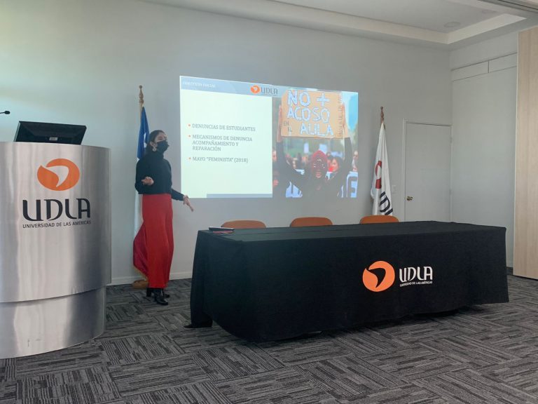 Autoridades, colaboradores y estudiantes conocen en profundidad la “Política integral para la prevención y sanción del acoso sexual y la discriminación de género” de UDLA