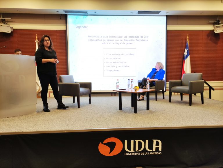 Investigadores comparten experiencias en torno a estudios en infancias en seminario internacional de la Escuela de Educación Parvularia UDLA