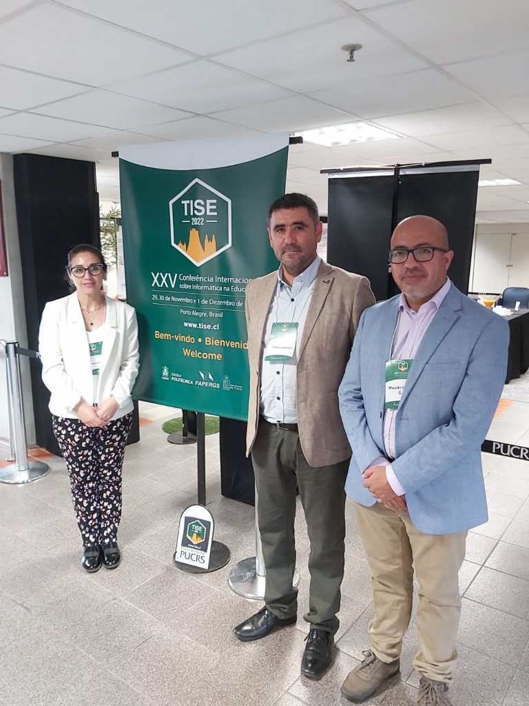 Académicos del Instituto de Matemática, Física y Estadística exponen en XXV Congreso Internacional de Informática Educativa realizado en Brasil