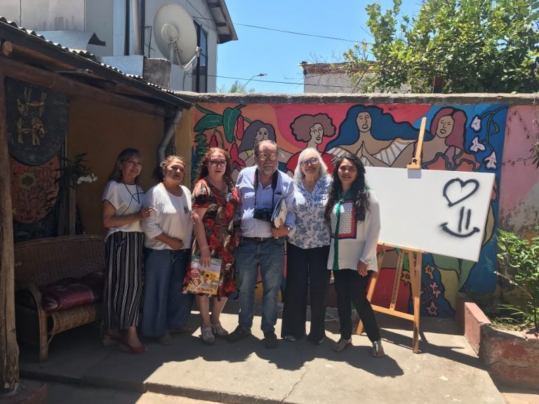 Con la presencia del ministro de Vivienda y Urbanismo, Programa IC lleva a cabo exposición internacional de fotografía sobre marginalidad en la Villa O’Higgins