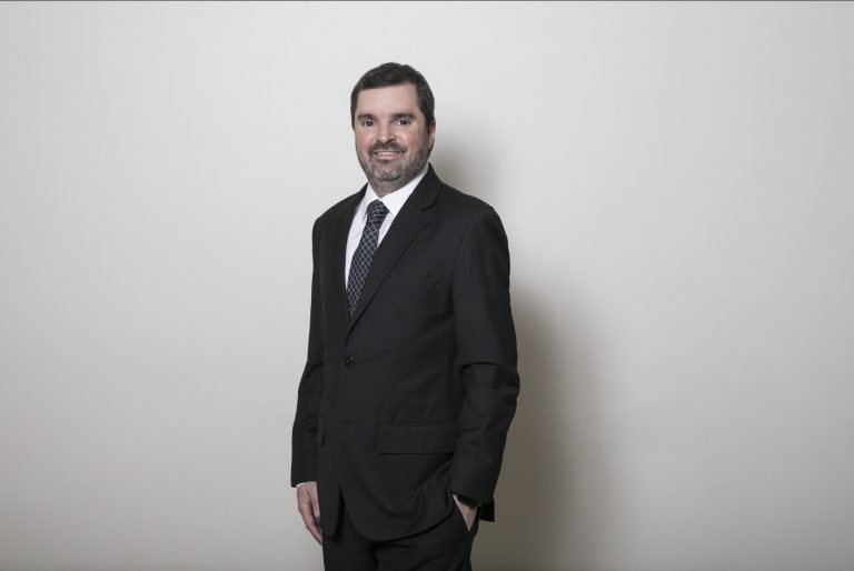 Columna de término de año de Daniel Montalva, Decano de la Facultad de Derecho: Nuestras metas son aún mayores