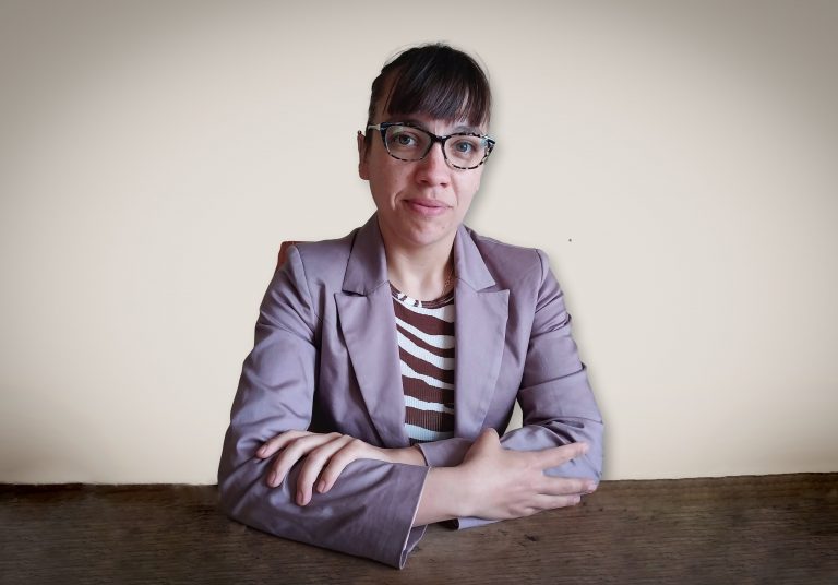 Egresada y académica de UDLA comparte su experiencia como abogada en Mediación Familiar: “La Universidad me ha apoyado para continuar creciendo personal y profesionalmente”