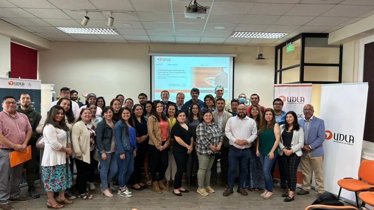 IMFE de Sede Concepción profundiza sobre experiencias TIC en el aula en su quinta versión del seminario dirigido a profesores de matemática de la región del Biobío