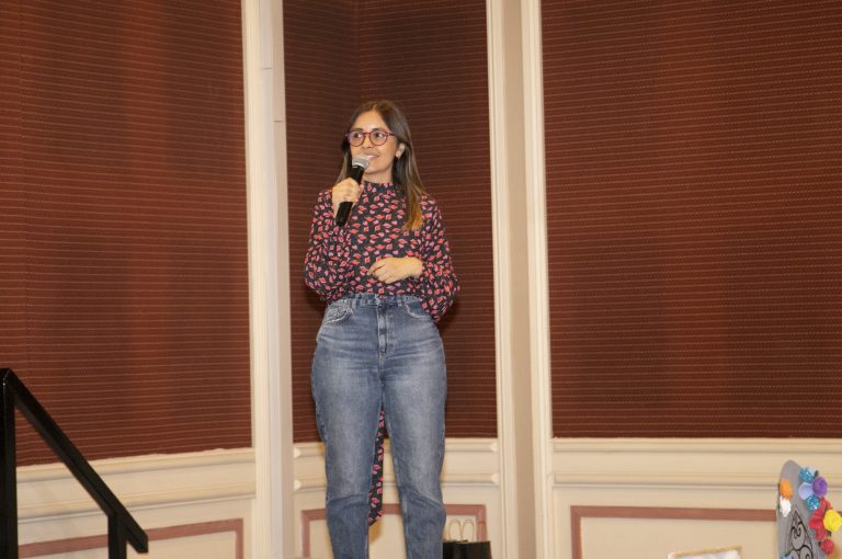 Docentes del sistema escolar comparten experiencias en torno a prácticas pedagógicas en jornada organizada por la Escuela de Educación Básica