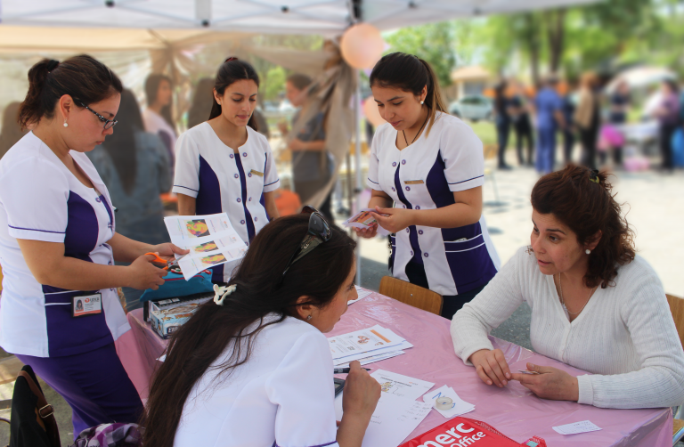 Vinculación con el Medio de Universidad de Las Américas contribuye al bienestar de las comunidades y al desarrollo del país