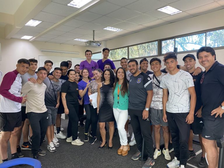 Plantel de Deportes Concepción es evaluado por académicos y estudiantes de la Facultad de Salud y Ciencias Sociales