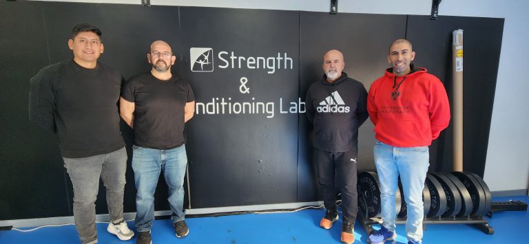 Académico de la Escuela de Kinesiología realiza pasantía en centro de investigación de Universidad de Granada