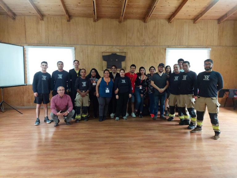 Centros de Estudiantes, voluntarios y DAE de Sede Concepción, van en apoyo de bomberos y afectados por los incendios